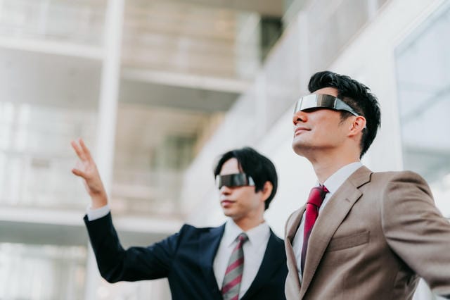 重要インフラの多層防御と社会全体で築く持続可能な安心基盤